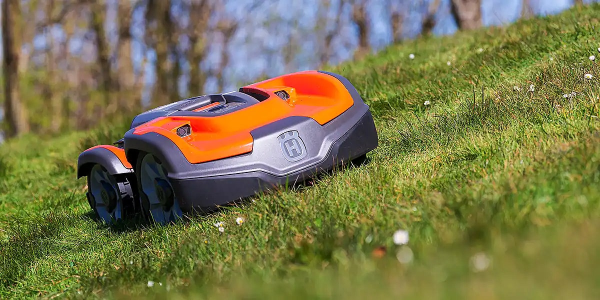 Lej robotplæneklipper, Udlejning af robotklippere,