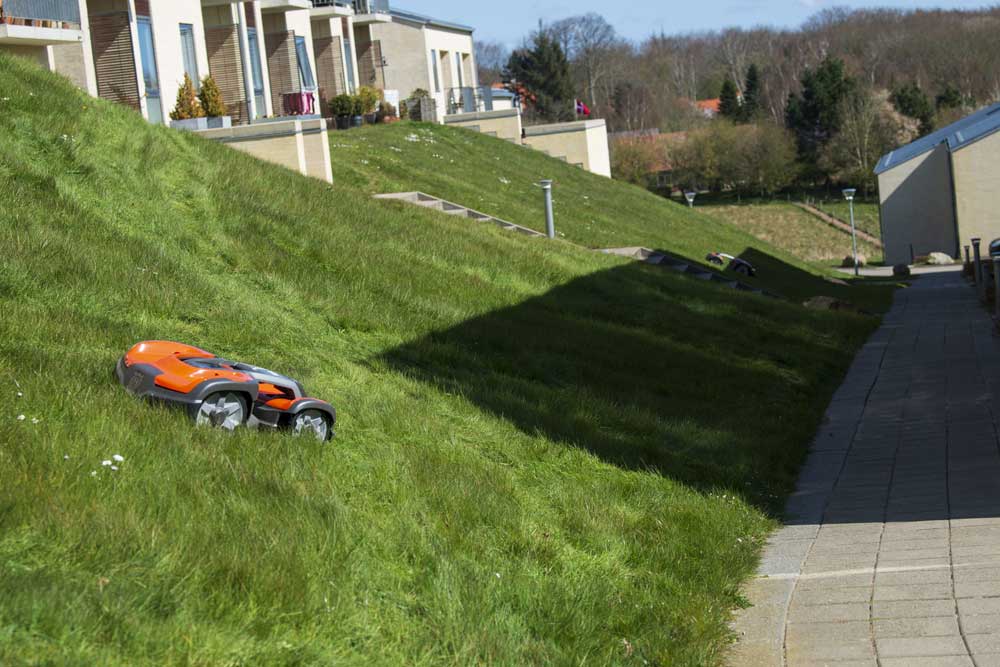 Robotplæneklipper til erhverv, Robotplæneklipper,