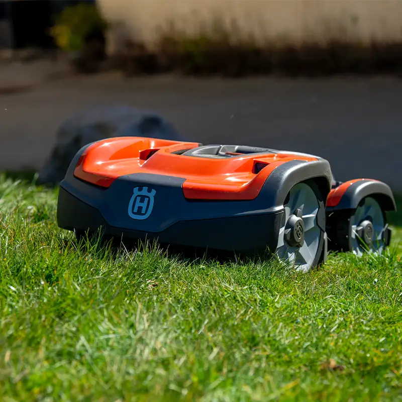 Lej en robotplæneklipper,